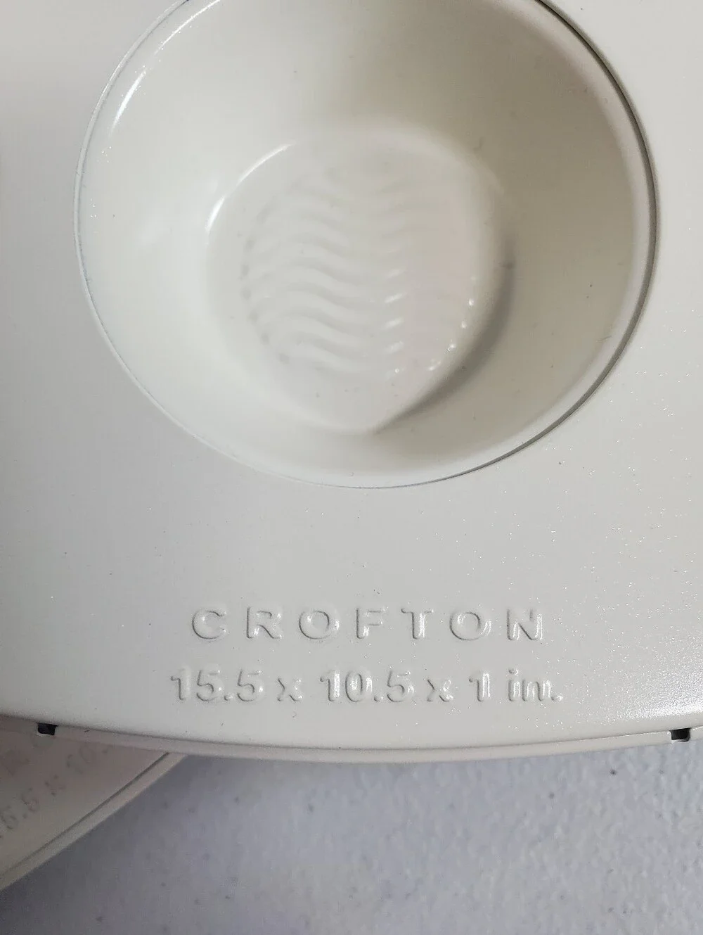 Crofton Fusion Ceramic Go Green White Baking Muffin Cupcake Pans Set Of 2